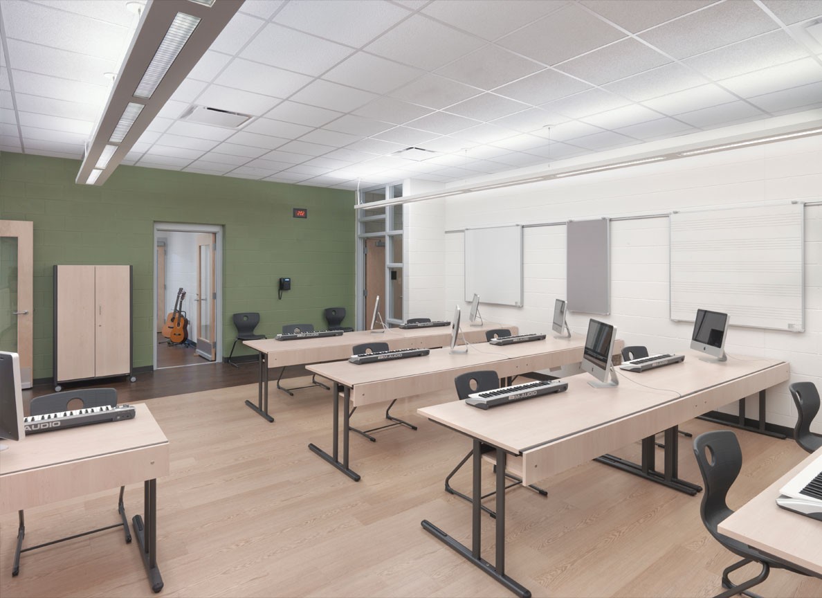 LincolnMiddle_005.jpg